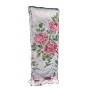 Vintage MCM Pink Roses Bath Towel Fringed Floral 44" x 24" Cottagecore Decor